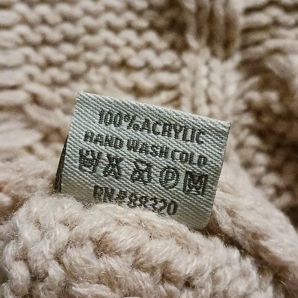 NWOT! C.C Winter Bundle Set - Picture 4 of 12